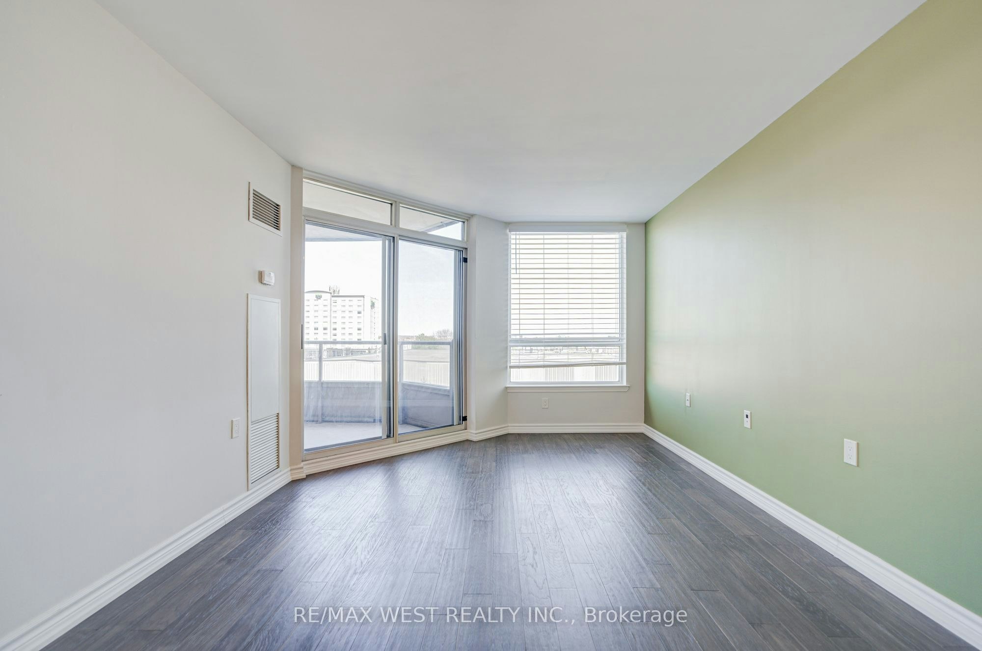 317-9017 Leslie Street, Richmond Hill, ON, L4B 4R8 - 22