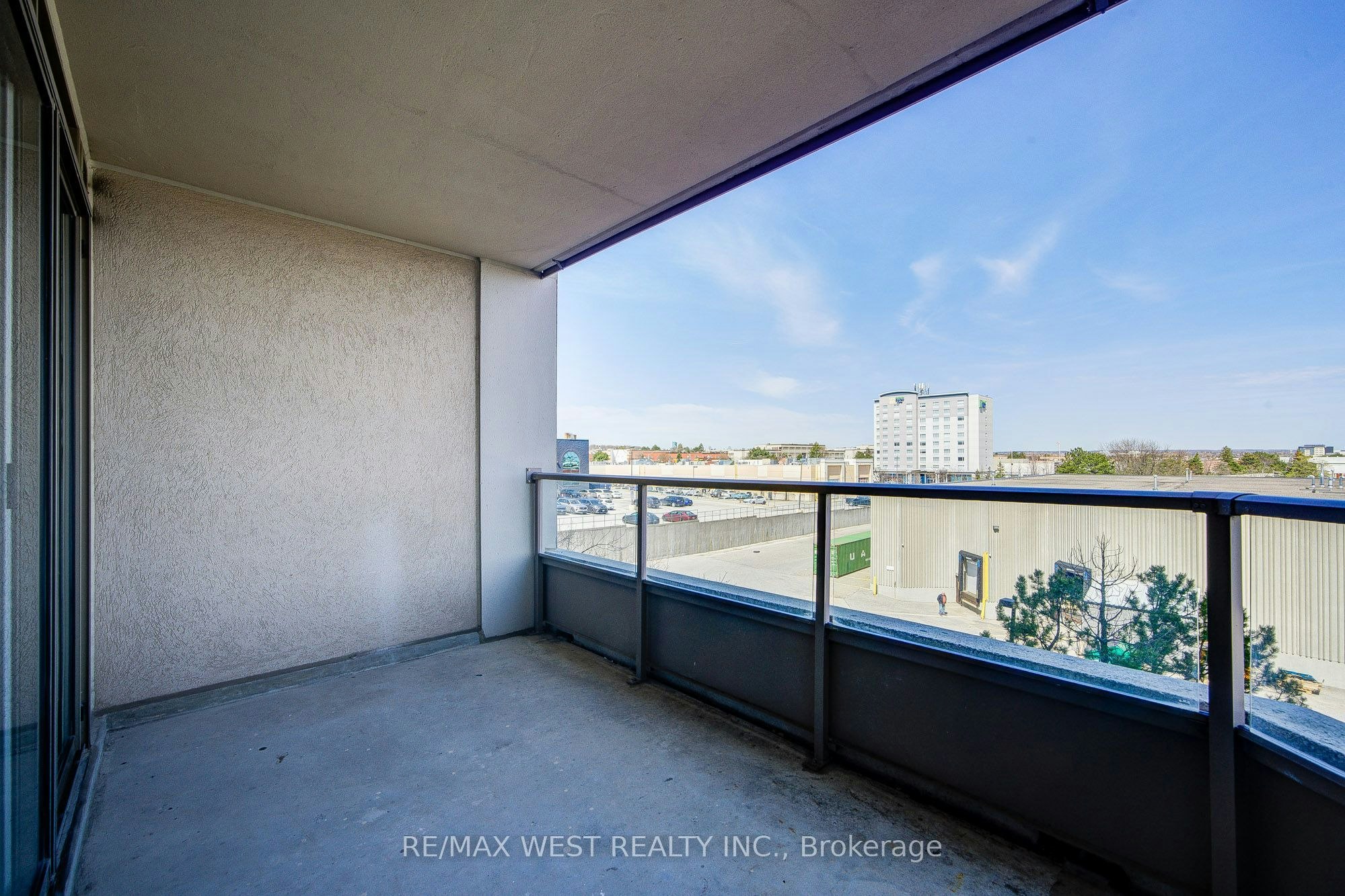 317-9017 Leslie Street, Richmond Hill, ON, L4B 4R8 - 37