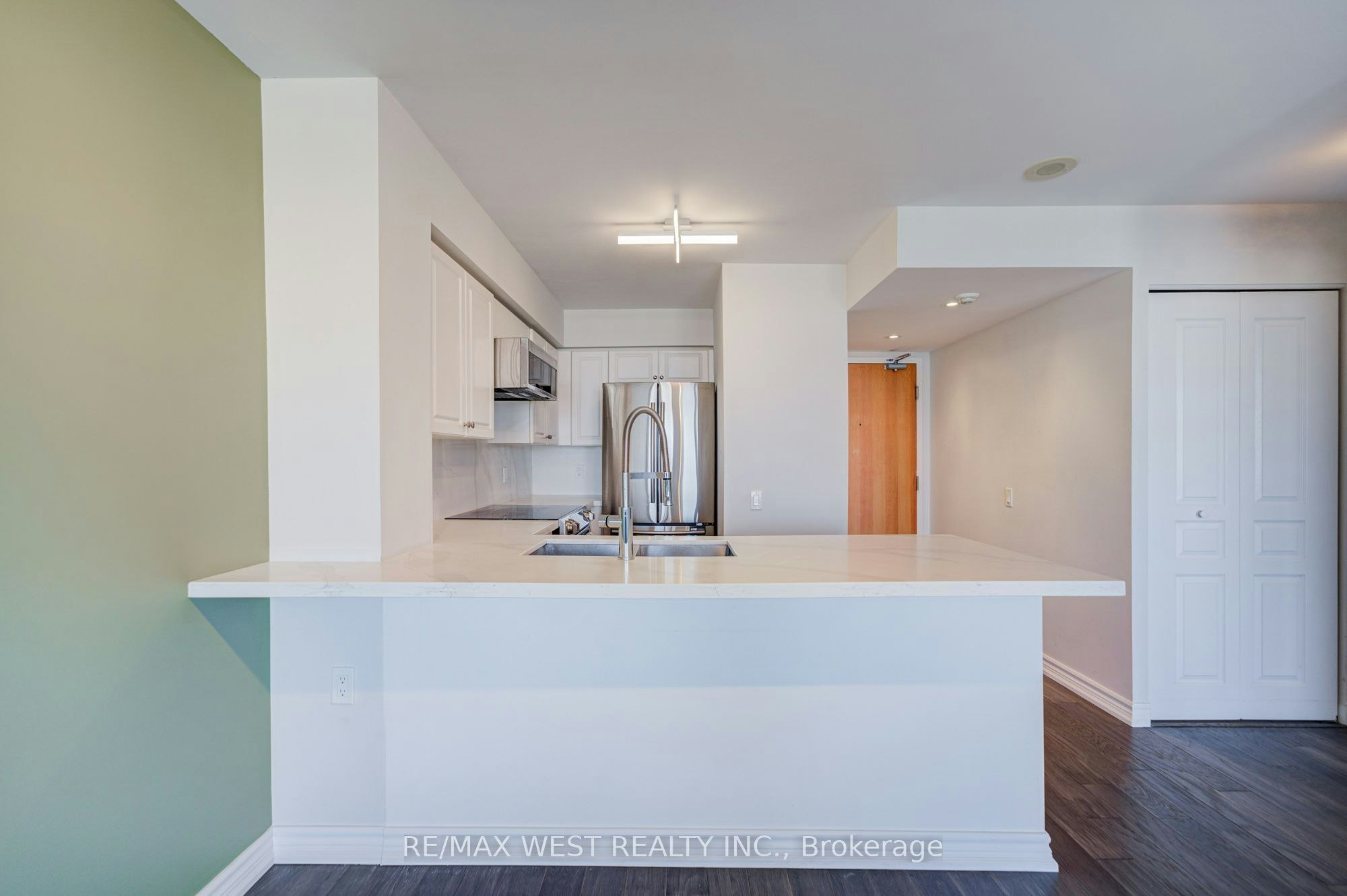 317-9017 Leslie Street, Richmond Hill, ON, L4B 4R8 - 15
