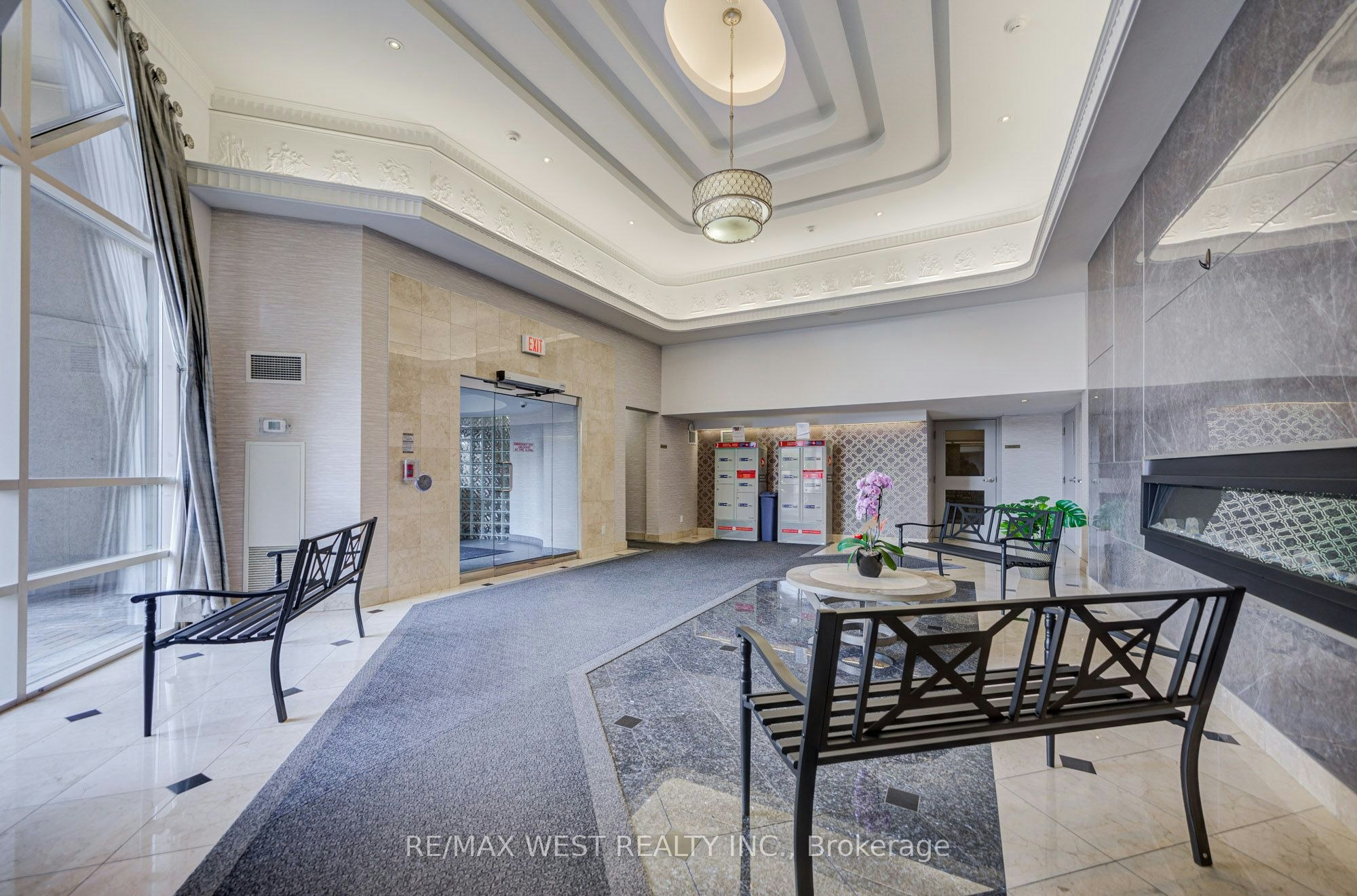 317-9017 Leslie Street, Richmond Hill, ON, L4B 4R8 - 7