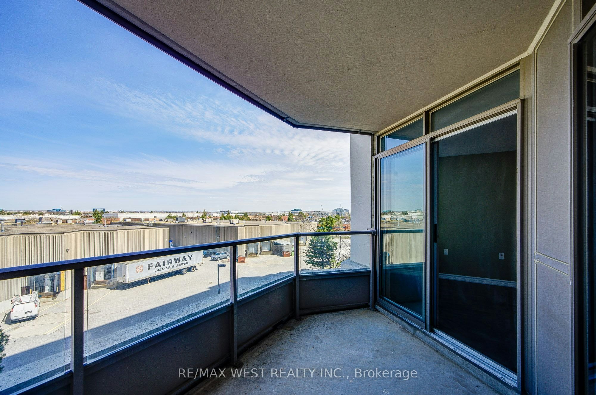 317-9017 Leslie Street, Richmond Hill, ON, L4B 4R8 - 36