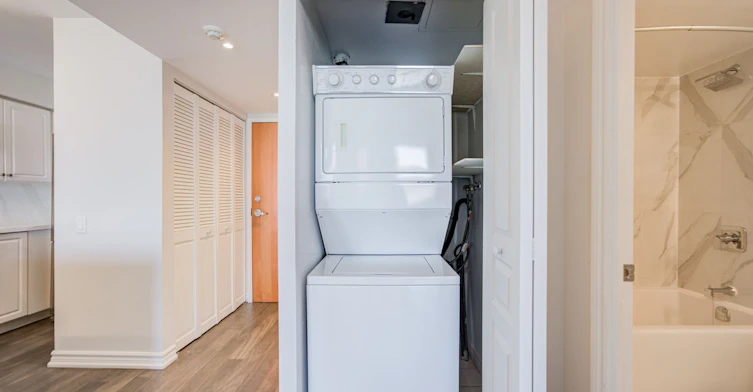 317-9017 Leslie Street, Richmond Hill, ON, L4B 4R8 - 28