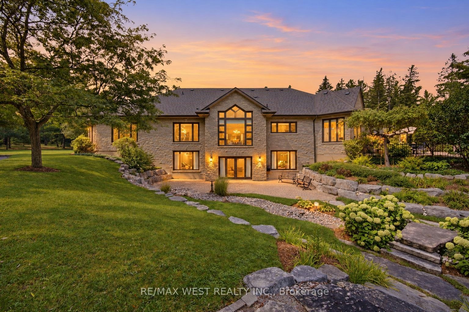 5775 Kirby Road, Vaughan, ON, L0J 1C0