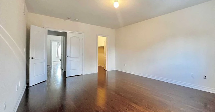 71 Hamster Crescent, Aurora, ON, L4G 3G7 - 16