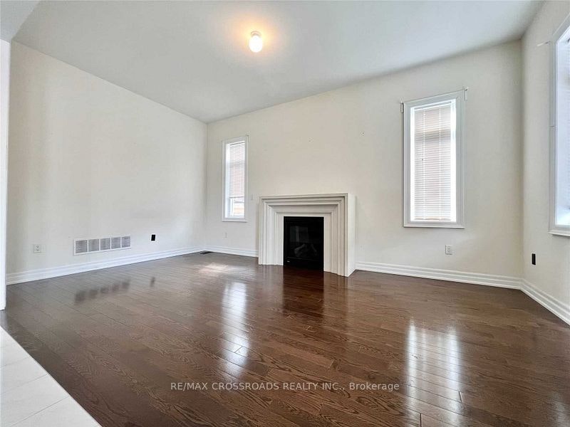71 Hamster Crescent, Aurora, ON, L4G 3G7 - 9