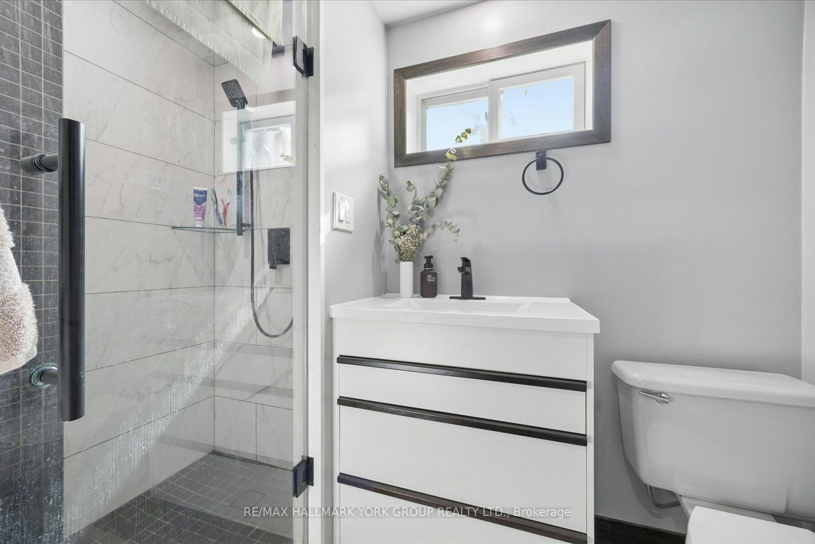 54 North Street, Georgina, ON, L0E 1R0 - 17