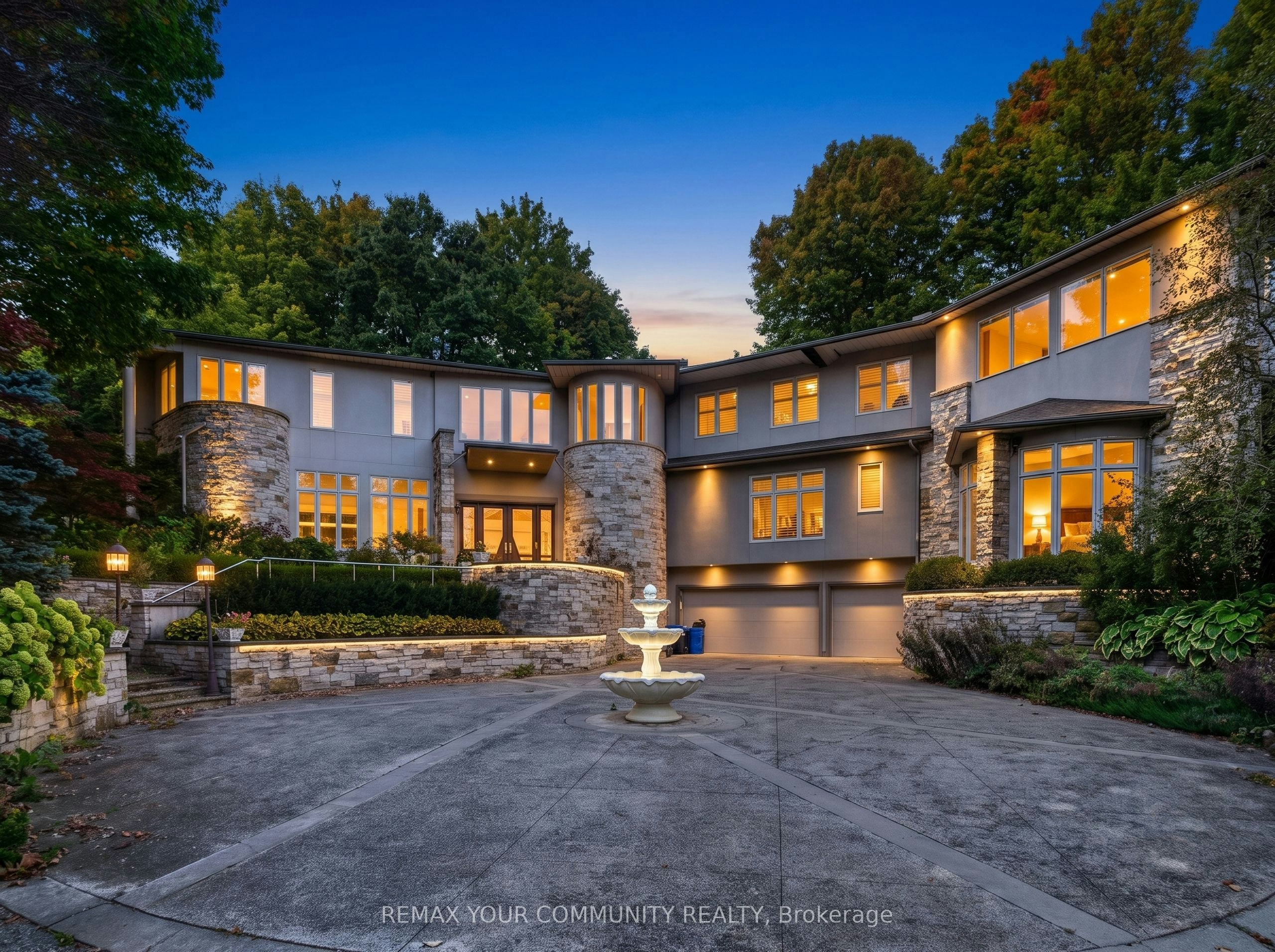 76 Silver Fox Place, Vaughan, ON, L6A 1G2