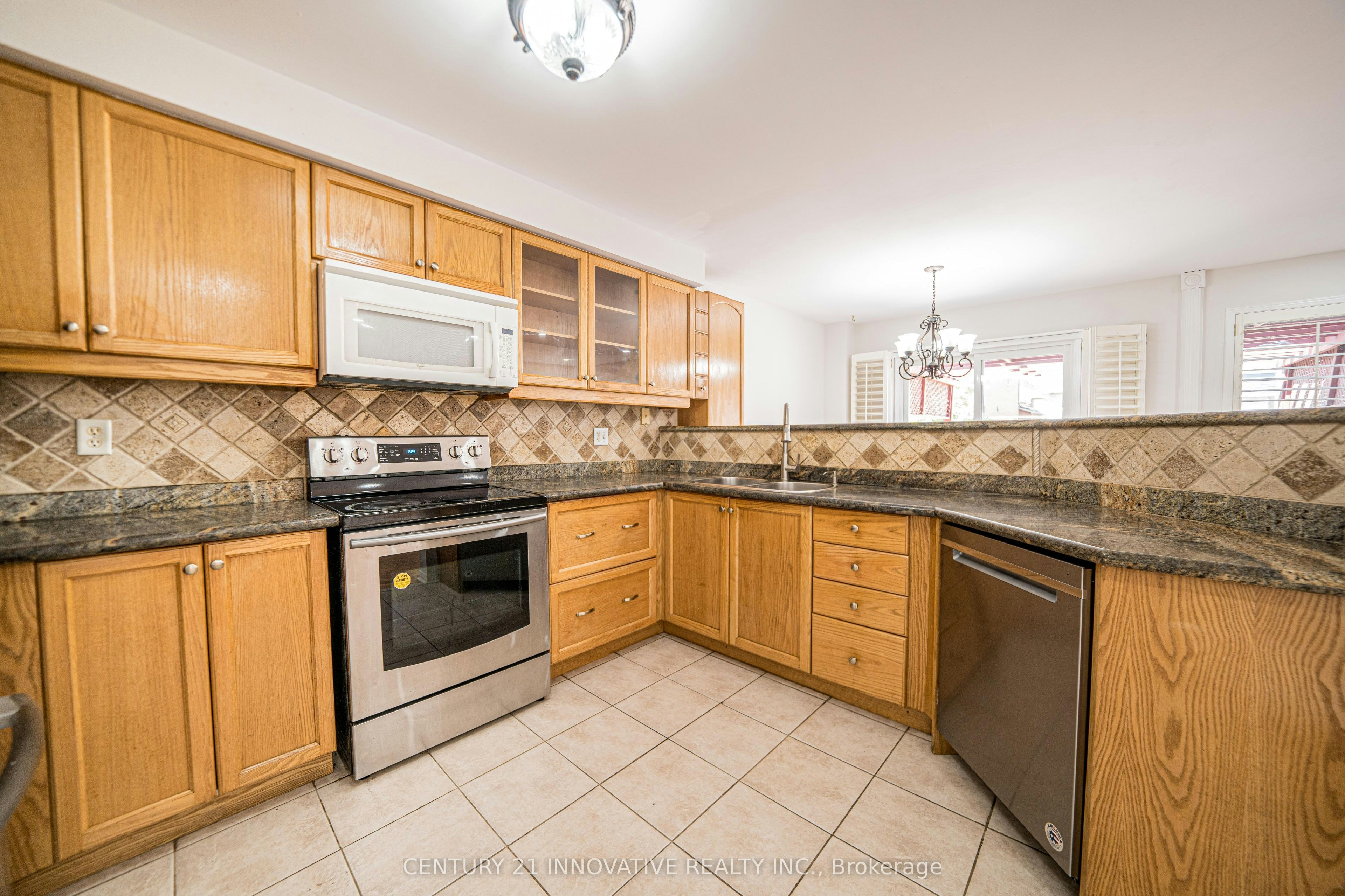 117 Raintree Crescent, Richmond Hill, ON, L4E 3Y8 - 13