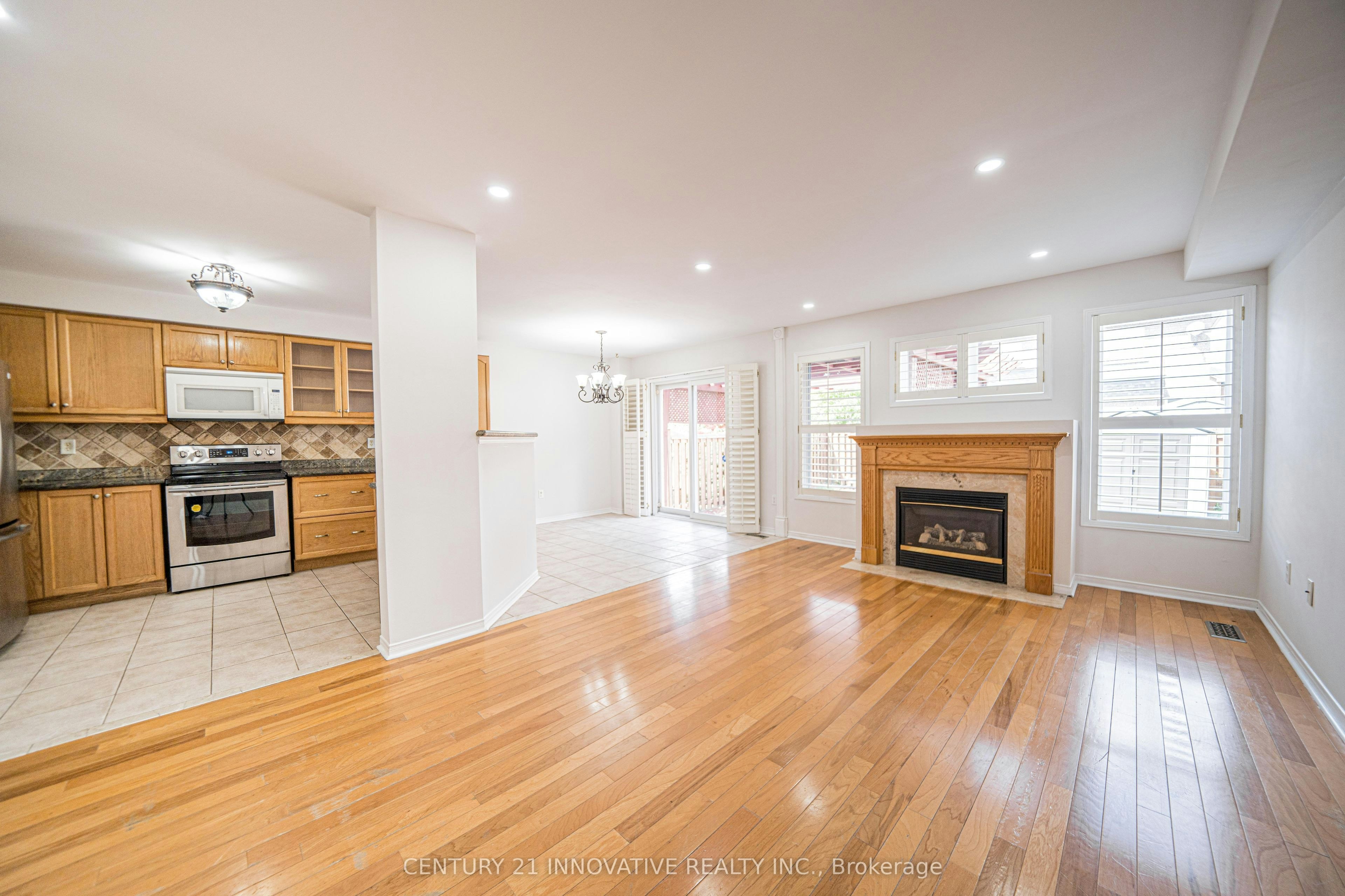 117 Raintree Crescent, Richmond Hill, ON, L4E 3Y8 - 9
