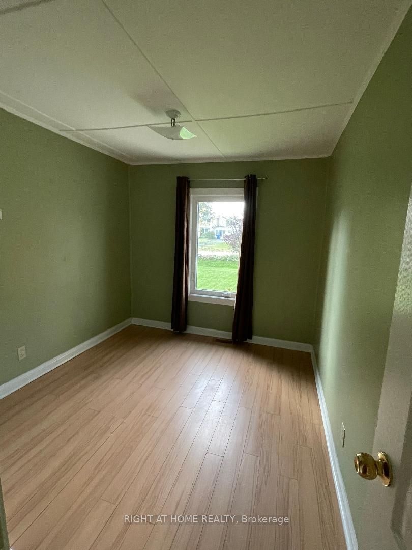main floor 1br unit-265 Shorecrest Road, Georgina, ON, L4P 1J3 - 5