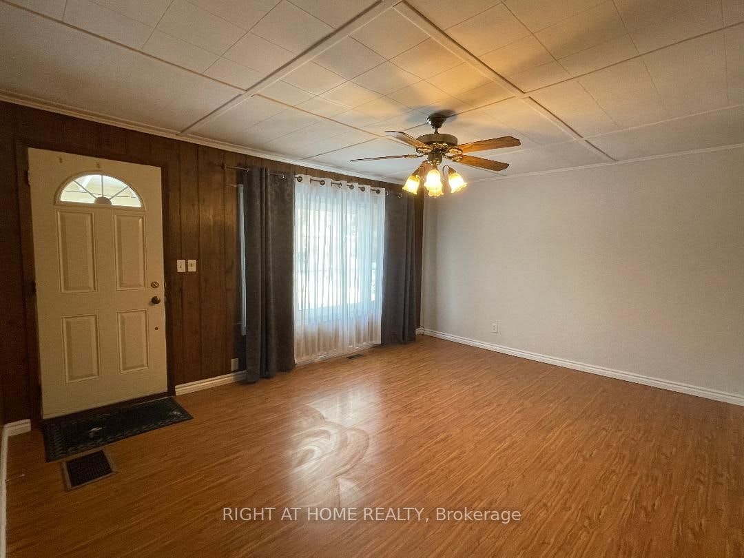 main floor 1br unit-265 Shorecrest Road, Georgina, ON, L4P 1J3