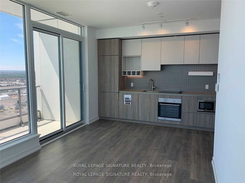 3209-950 Portage Parkway, Vaughan, ON, L4K 0J7 - 5