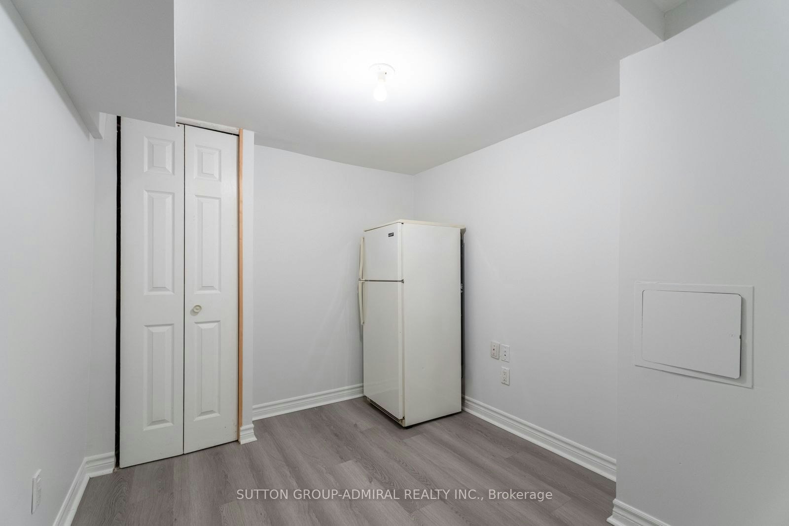 37 Kingsbridge Circle, Vaughan, ON, L4J 8N8 - 36