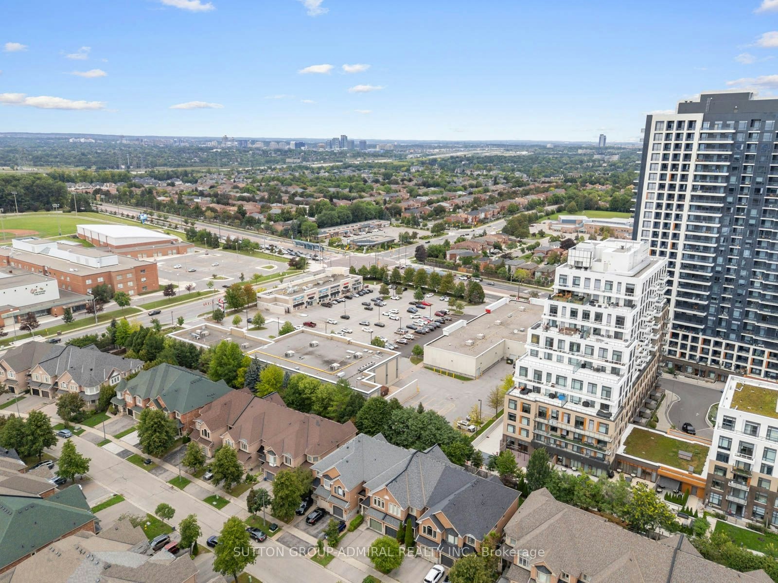 37 Kingsbridge Circle, Vaughan, ON, L4J 8N8 - 45