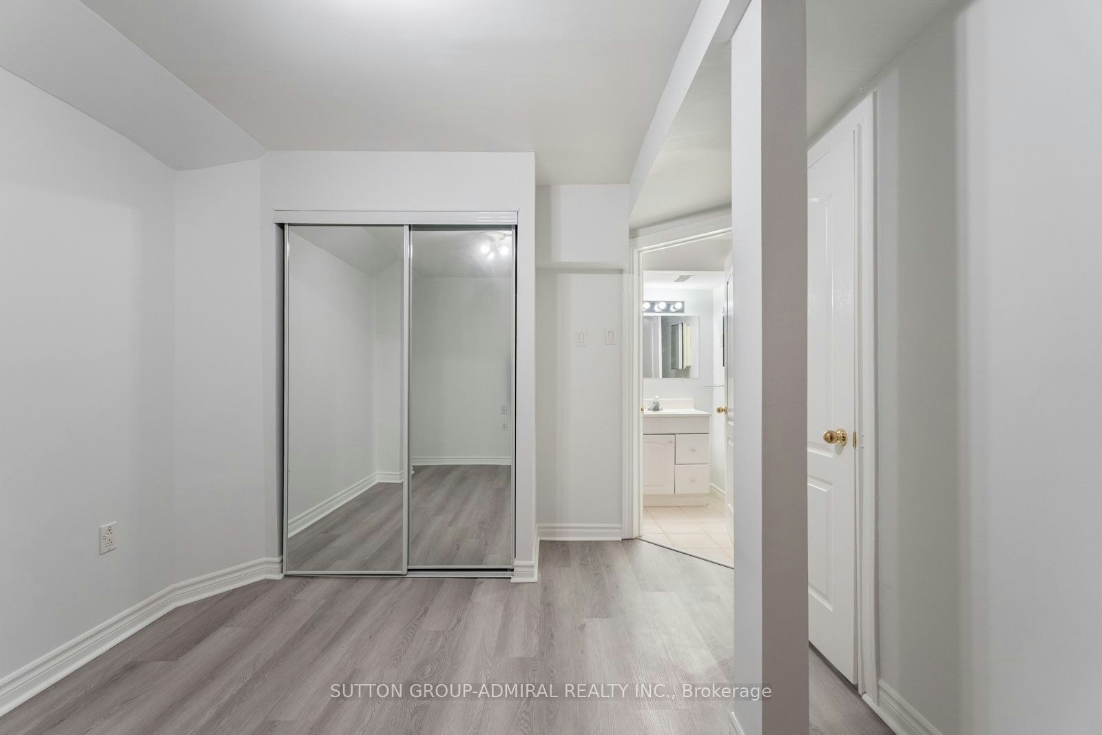 37 Kingsbridge Circle, Vaughan, ON, L4J 8N8 - 34