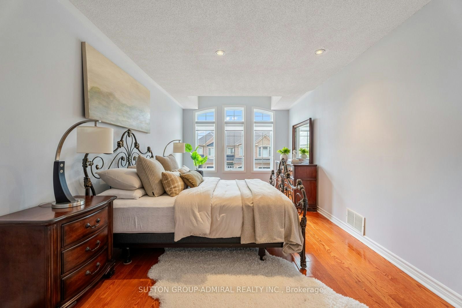 37 Kingsbridge Circle, Vaughan, ON, L4J 8N8 - 17