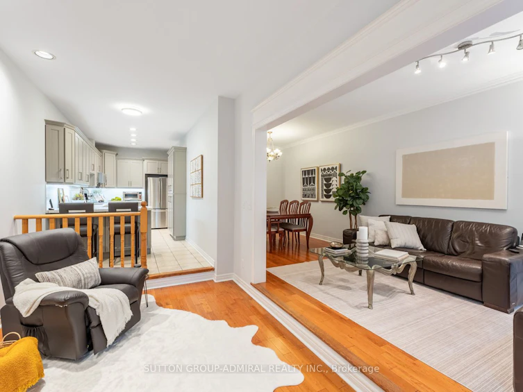 37 Kingsbridge Circle, Vaughan, ON, L4J 8N8 - 10