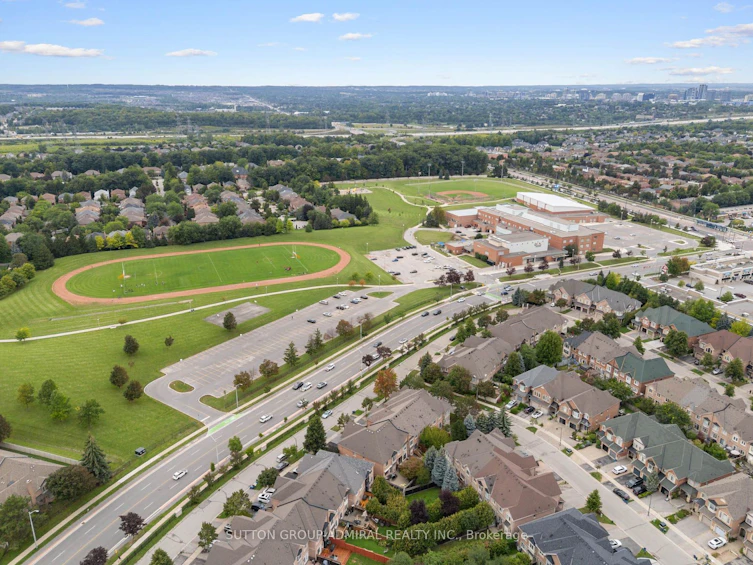 37 Kingsbridge Circle, Vaughan, ON, L4J 8N8 - 46