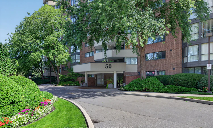 1210-50 Baif Boulevard