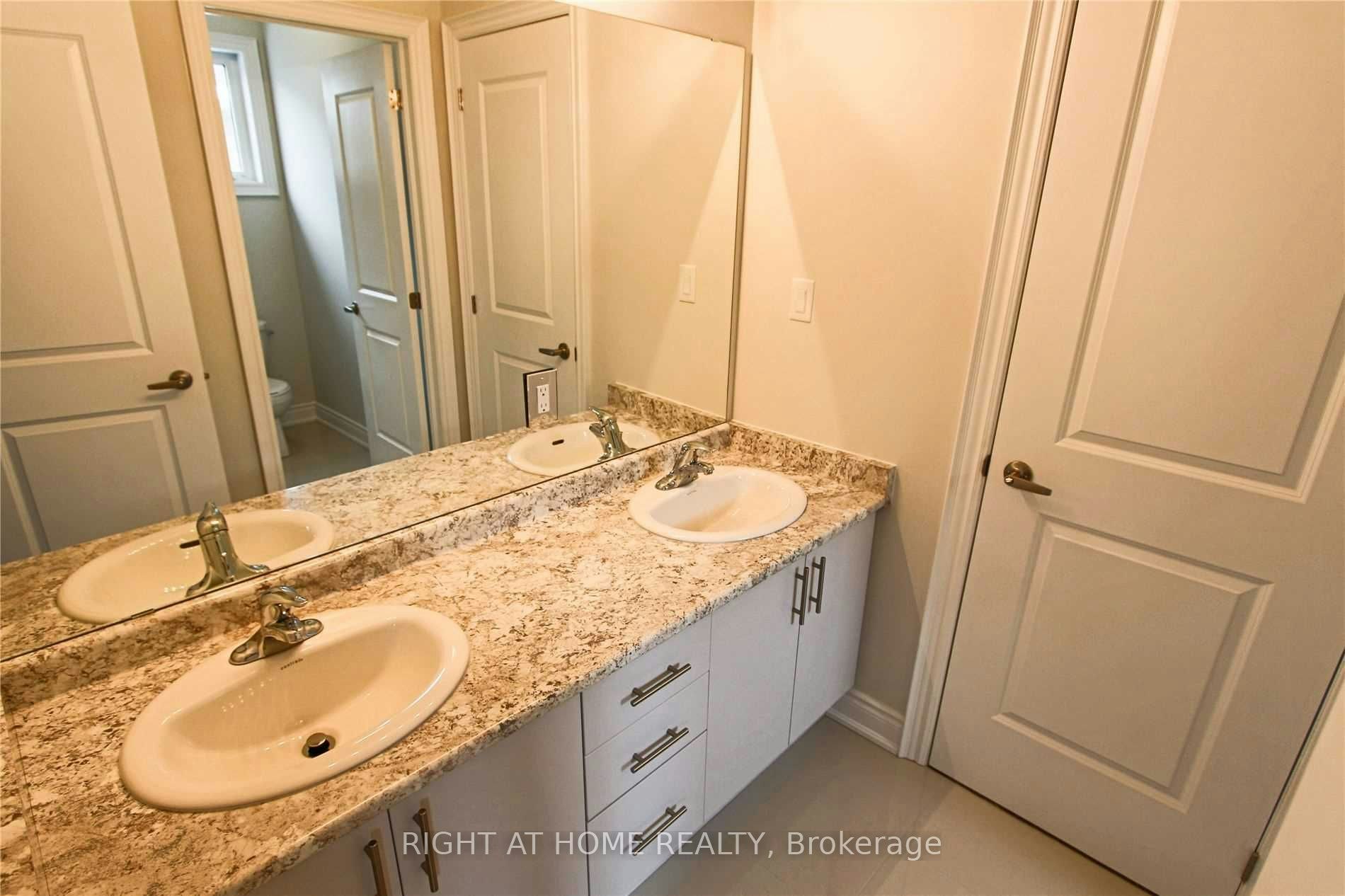 1665 Emberton Way, Innisfil, ON, L9S 0N4 - 13