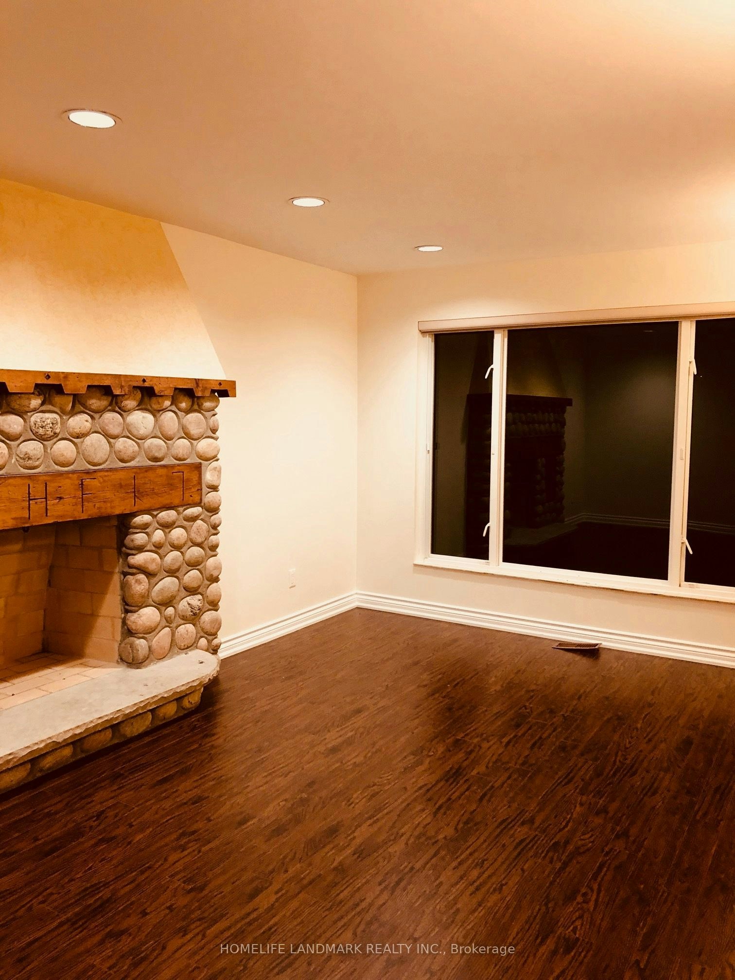 186 Huntington Park Drive, Markham, ON, L3T 7A7 - 3