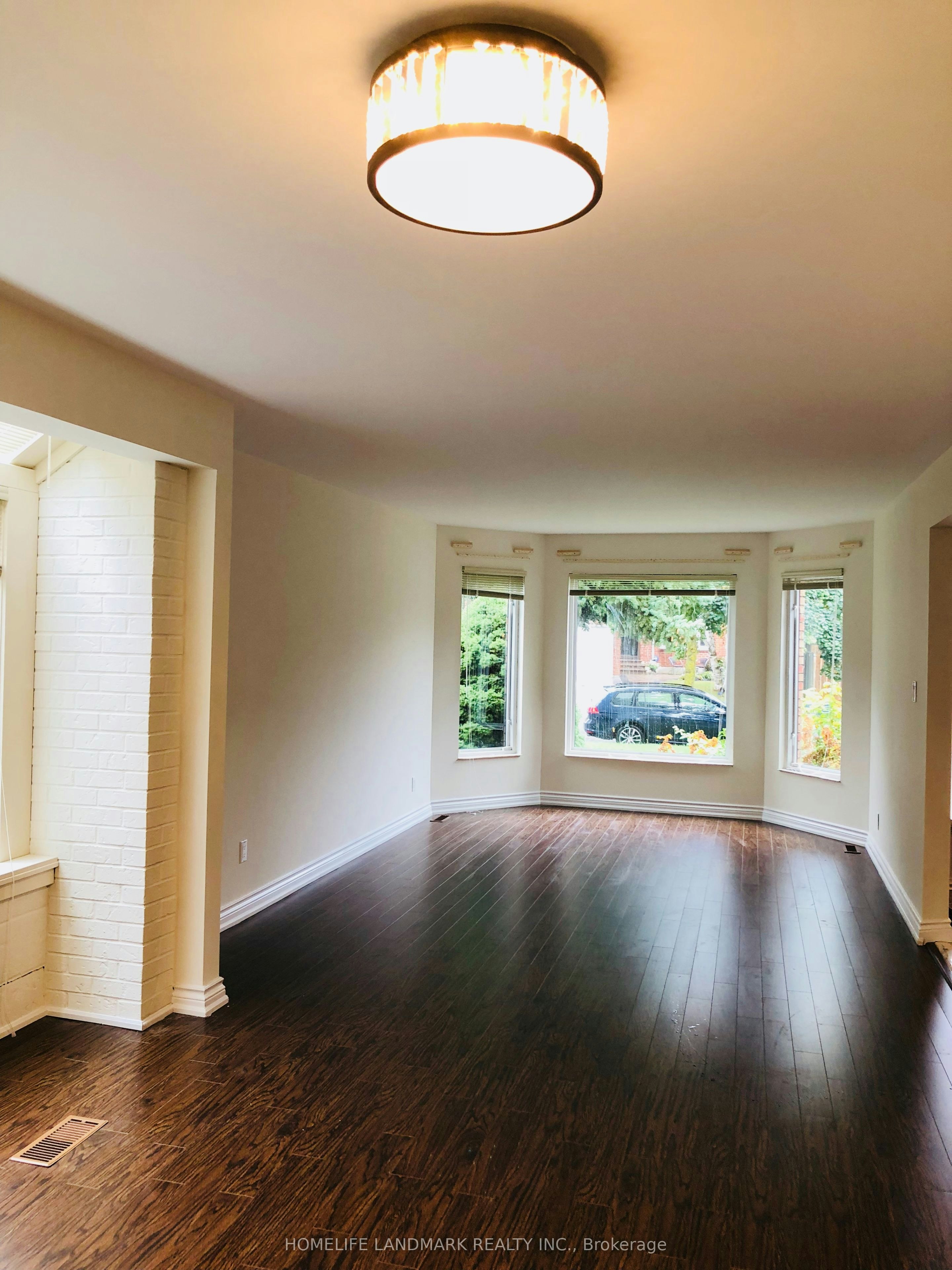 186 Huntington Park Drive, Markham, ON, L3T 7A7 - 2