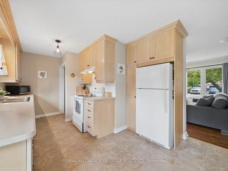 26 Georgina Street, Georgina, ON, L0E 1R0 - 15