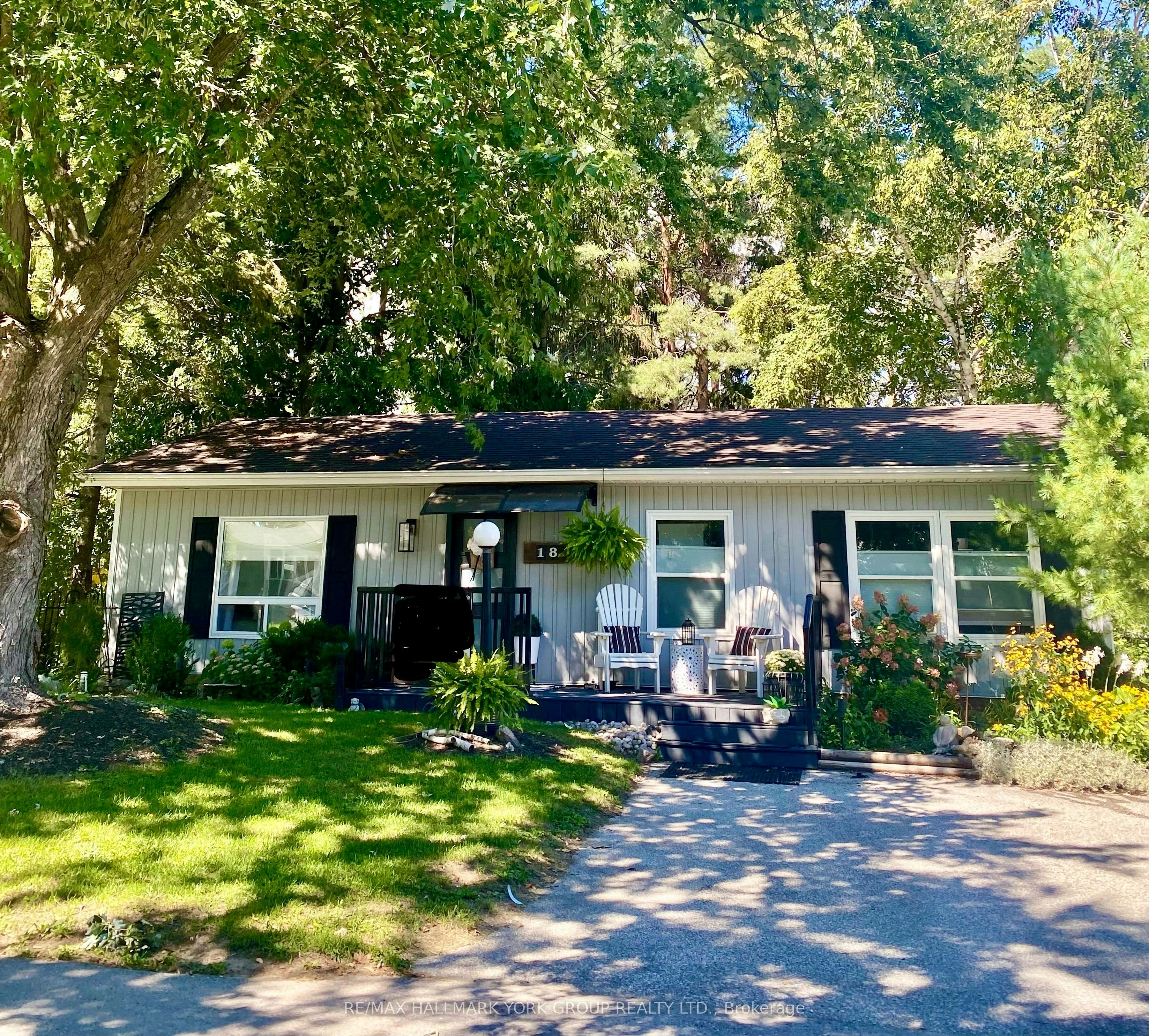 18 Cherrywood Lane, Innisfil, ON, L9S 1M6