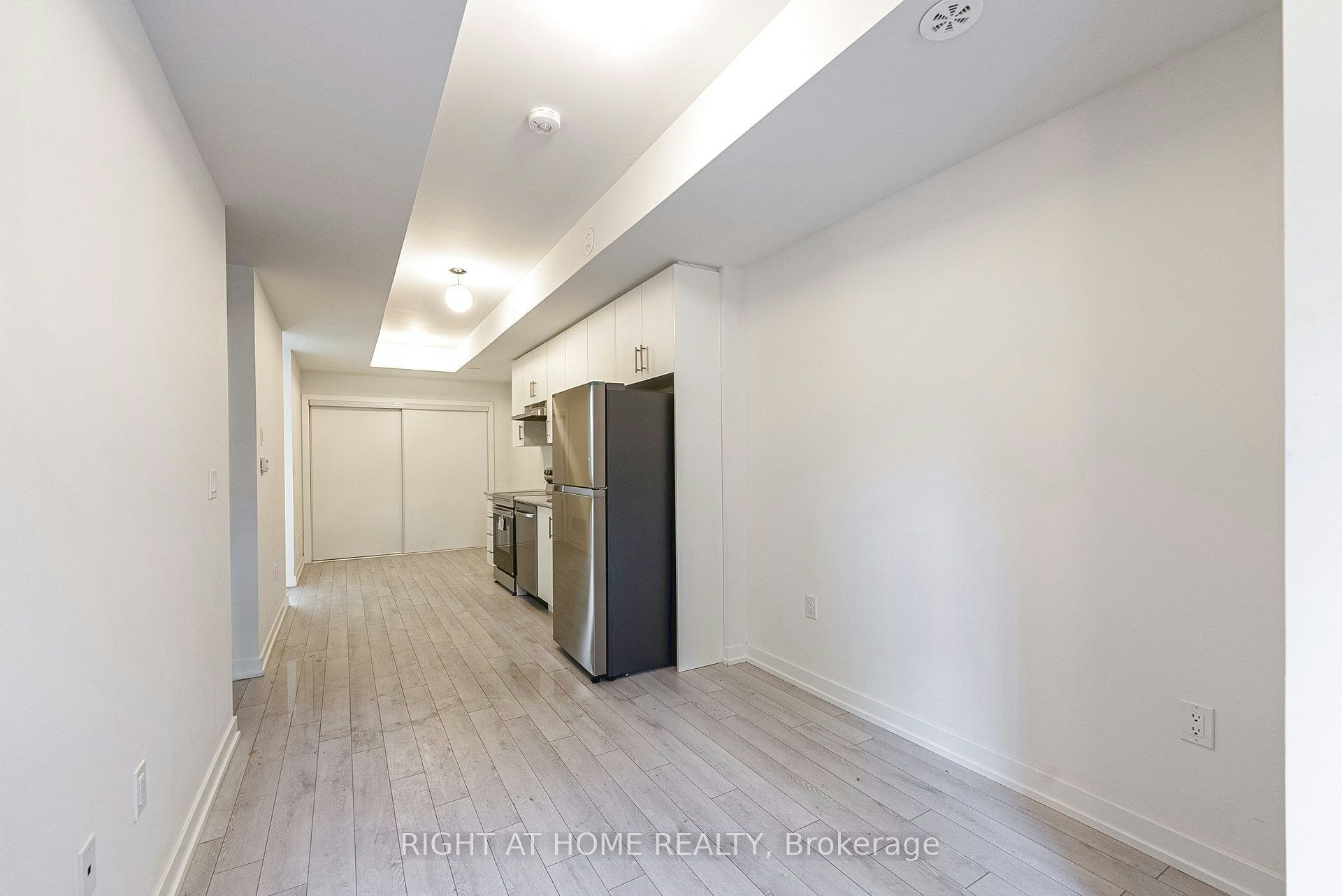 102-15100 Yonge Street, Aurora, ON, L4G 4C8 - 5