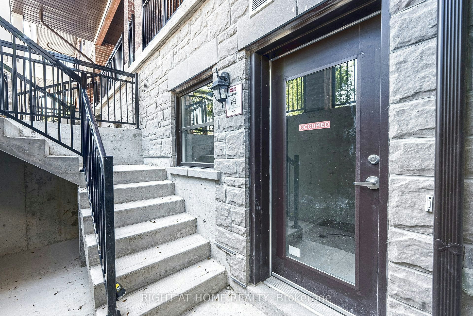 102-15100 Yonge Street, Aurora, ON, L4G 4C8 - 4