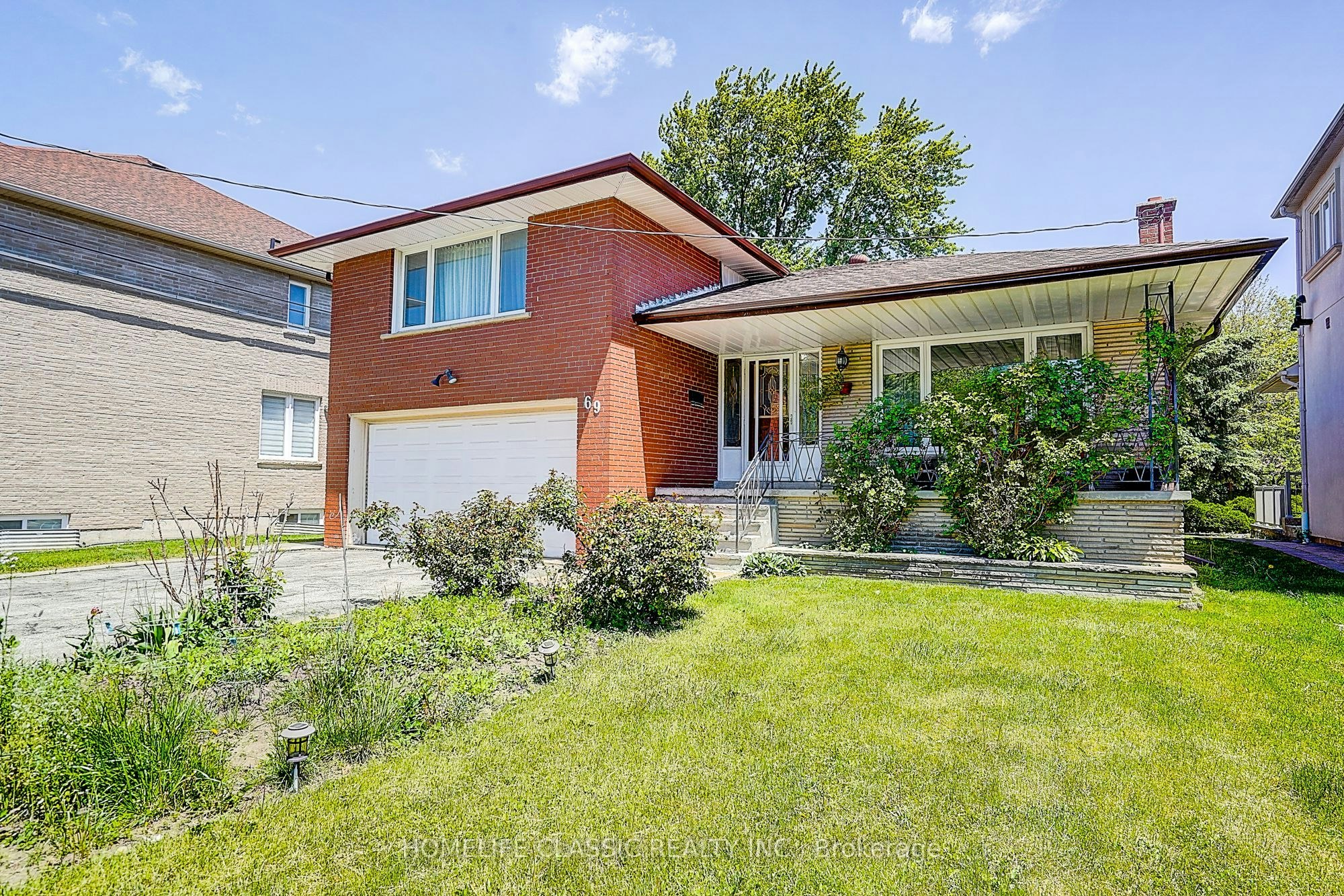 69 Elm Avenue, Richmond Hill, ON, L4C 6K8