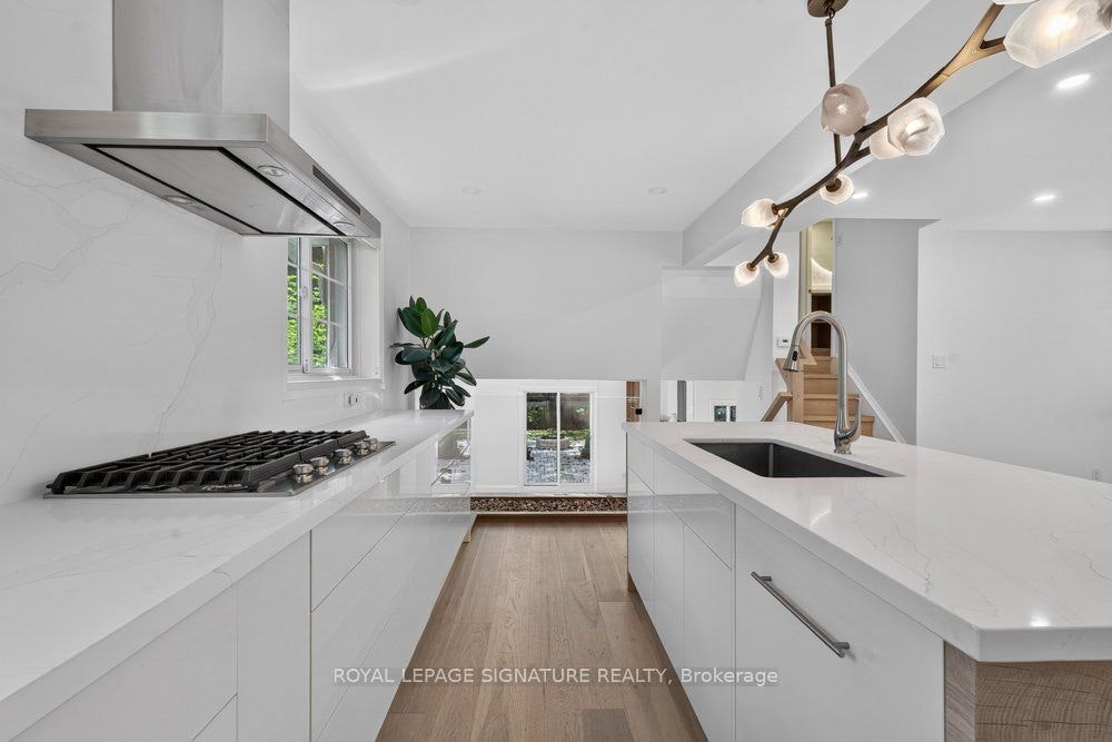 242 Altamira Road, Richmond Hill, ON, L4C 4E1 - 16