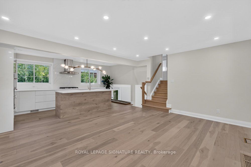 242 Altamira Road, Richmond Hill, ON, L4C 4E1 - 9