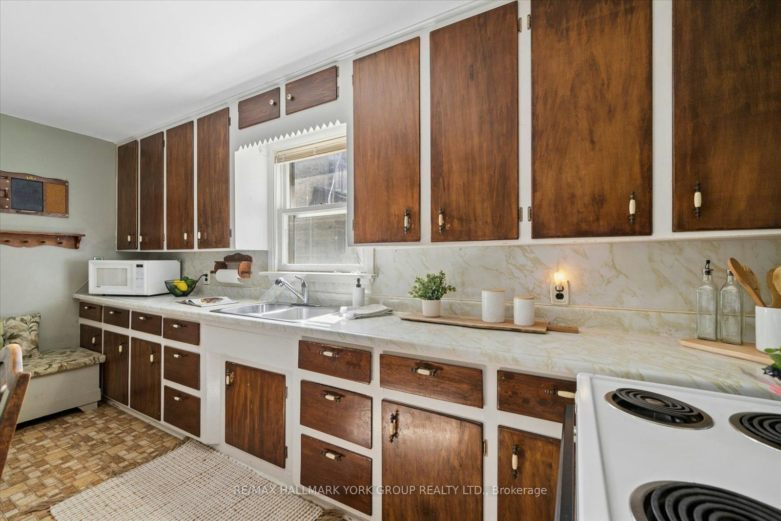 432 Catering Road, Georgina, ON, L0E 1R0 - 16