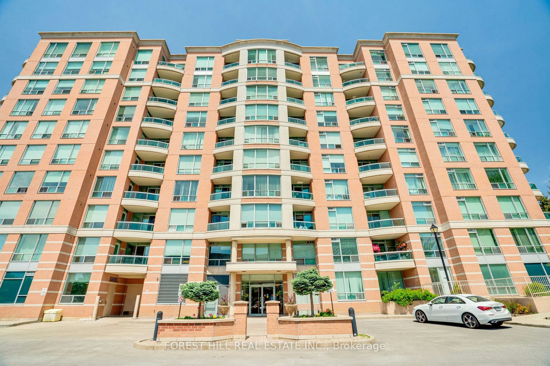 608-745 New Westminster Drive, Vaughan, ON, L4J 8J9