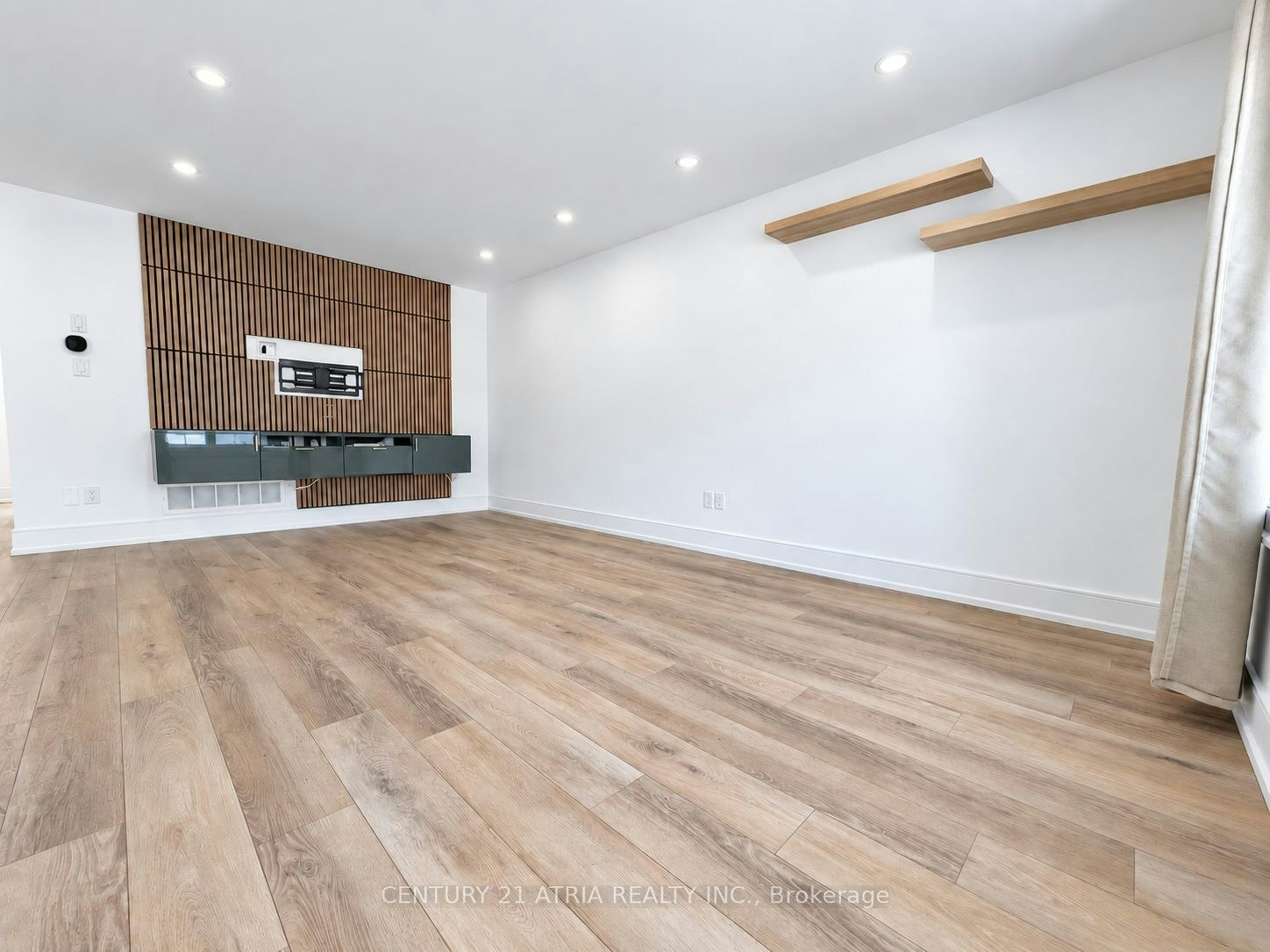 221 Via Campanile N/A, Vaughan, ON, L4H 3J8 - 2