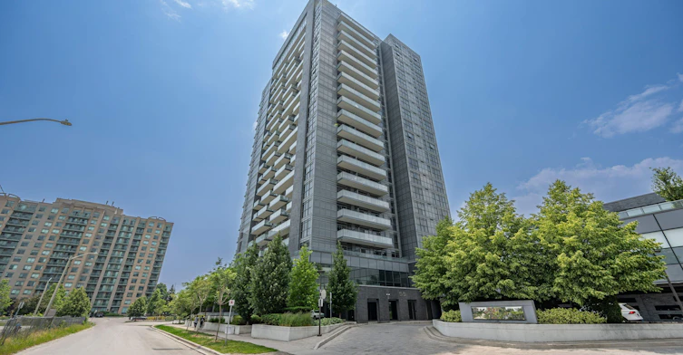406-55 Oneida Crescent, Richmond Hill, ON, L4B 0E8