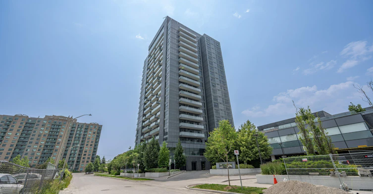 406-55 Oneida Crescent, Richmond Hill, ON, L4B 0E8 - 2