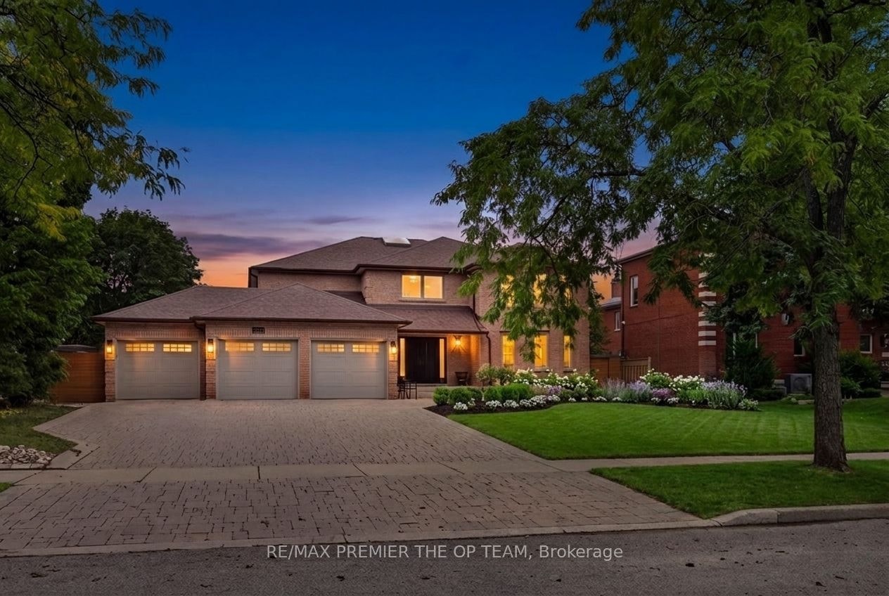 155 Dianawood Ridge, Vaughan, ON, L4L 6W9