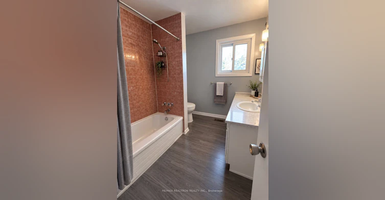 Upper-280 Hillcrest Road N, Georgina, ON, L4P 3C8 - 12