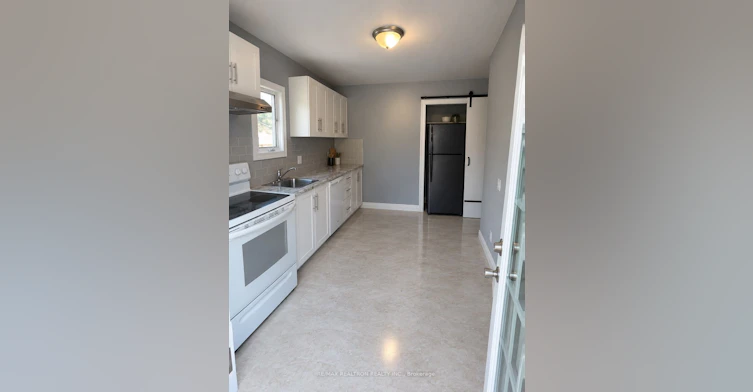 Upper-280 Hillcrest Road N, Georgina, ON, L4P 3C8 - 14