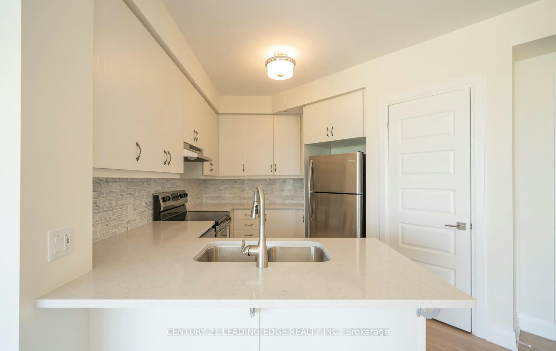 612-58 Adam Sellers Street, Markham, ON, L6B 1M5 - 6