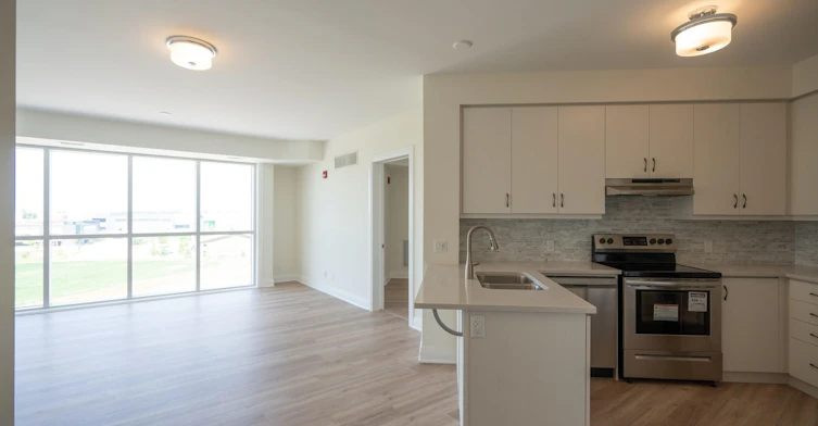 612-58 Adam Sellers Street, Markham, ON, L6B 1M5 - 7