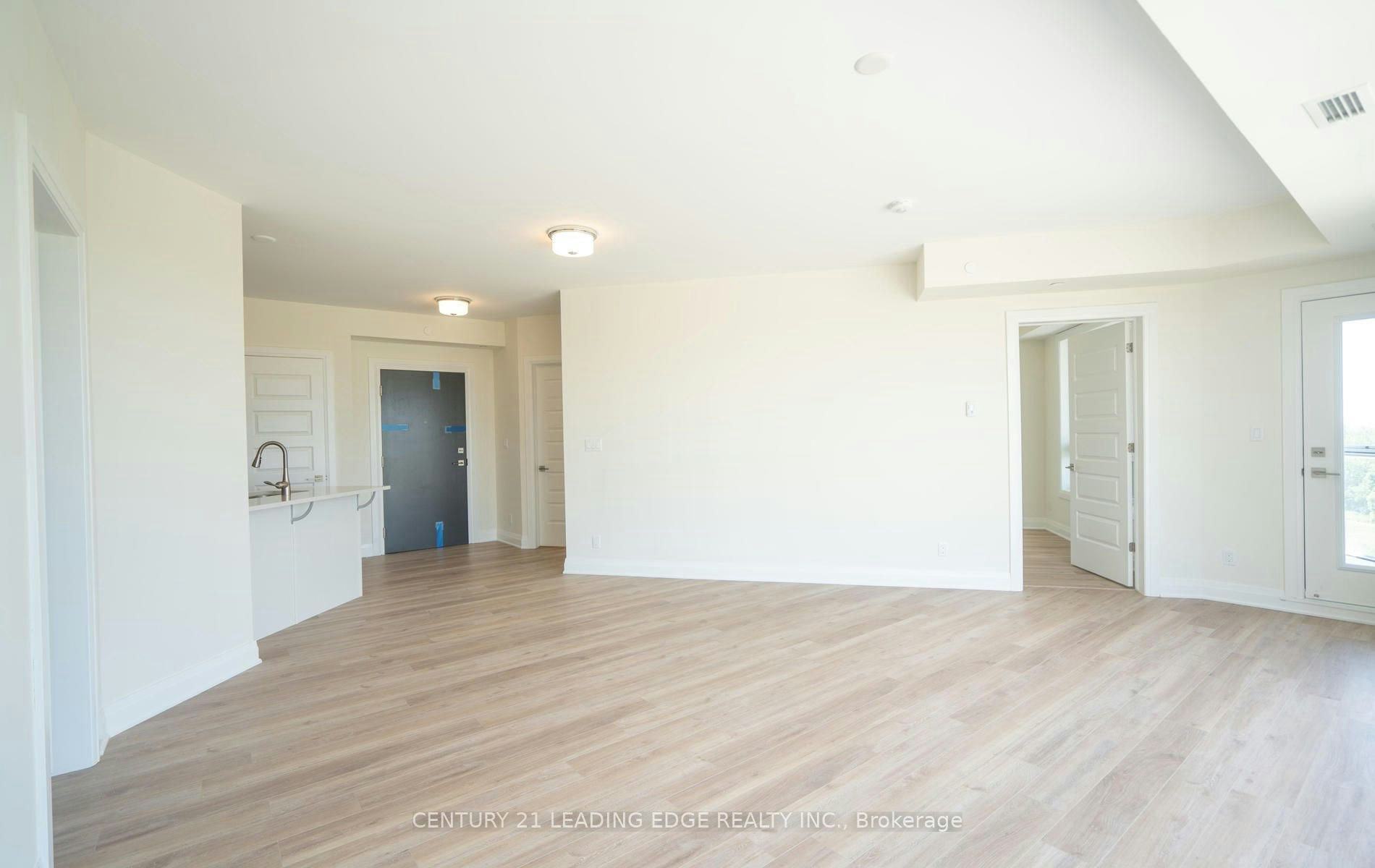 612-58 Adam Sellers Street, Markham, ON, L6B 1M5 - 8