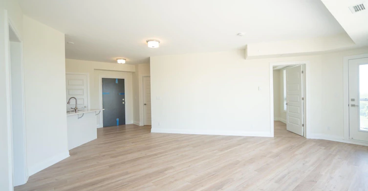 612-58 Adam Sellers Street, Markham, ON, L6B 1M5 - 8