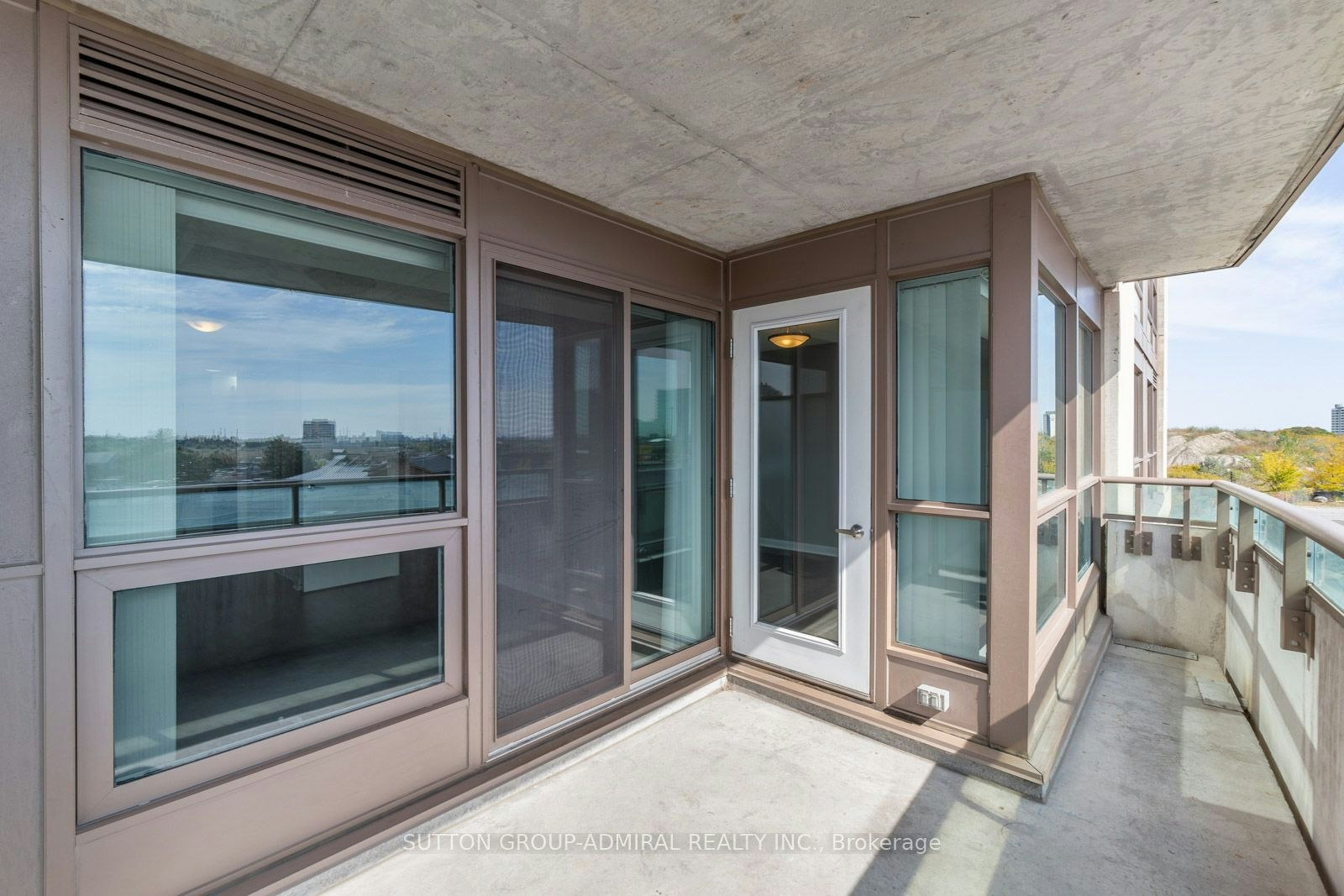 412-75 Norman Bethune Avenue, Richmond Hill, ON, L4B 0B6 - 18