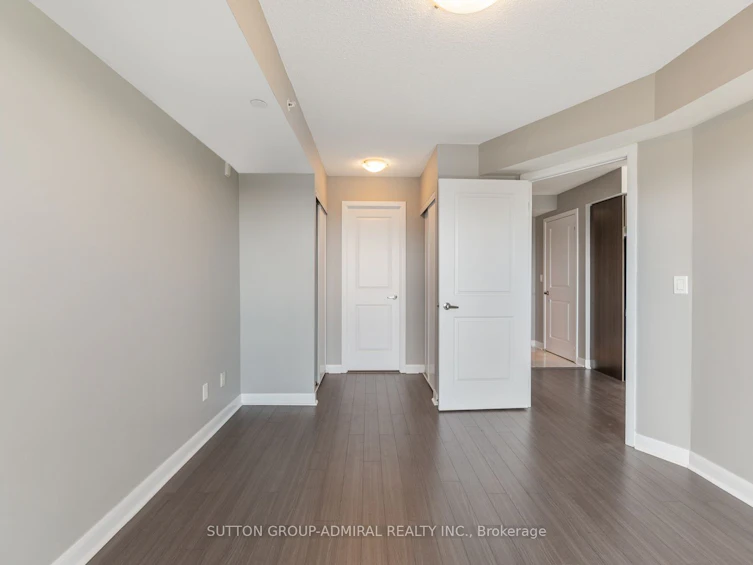 412-75 Norman Bethune Avenue, Richmond Hill, ON, L4B 0B6 - 14