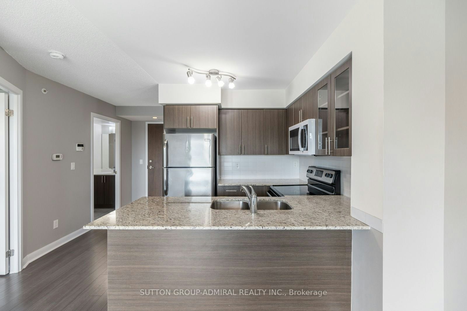 412-75 Norman Bethune Avenue, Richmond Hill, ON, L4B 0B6 - 6
