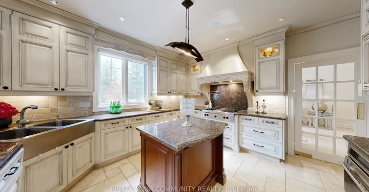 22 Valloncliffe Road, Markham, ON, L3T 2W8 - 14