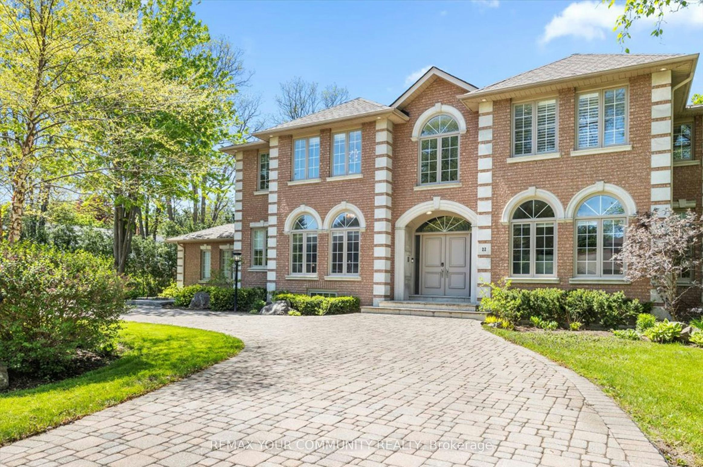 22 Valloncliffe Road, Markham, ON, L3T 2W8